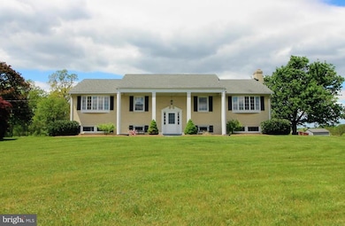 27000 Clarksburg Rd, Damascus, MD 20872 - photo 2