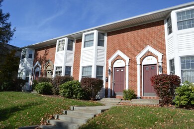 510 Sarah St, Stroudsburg, PA 18360 - photo 2