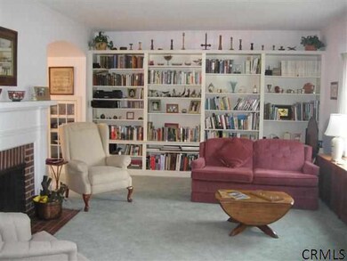 33 Washington Rd, Schenectady, NY 12302 - photo 4