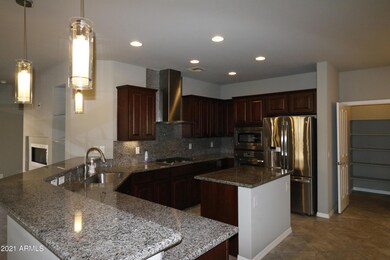 5 kitchen cabinets