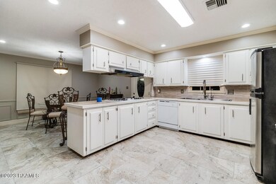 1007 Natchez Dr-13