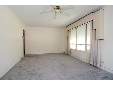 2300 Rohlwing Rd, Rolling Meadows, IL 60008 - photo 2