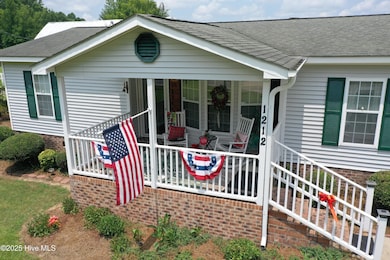 1212 S Creek Rd, Orrum, NC 28369 - photo 6