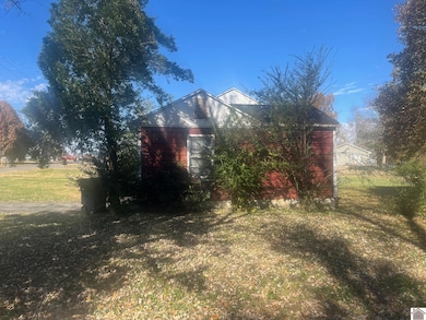 224 Cumberland Ave, Paducah, KY 42001 - photo 2