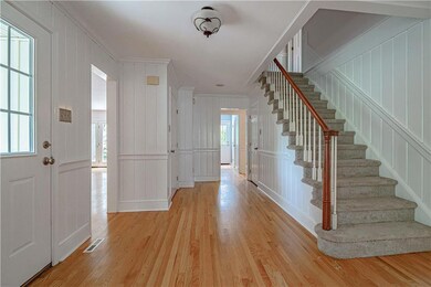 4910 Bridlepath Dr, Macungie, PA 18062 - photo 4