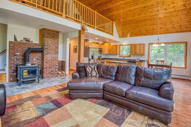 102 Cindys Dr, Littleton, NH 03561 - photo 4