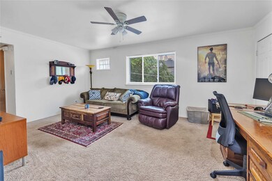 5639 Matalee Ave unit F, Dallas, TX 75206 - photo 3