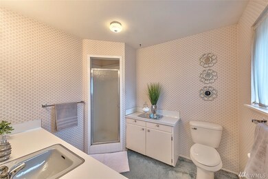 18824 Sound View Place, Edmonds, WA 98020 - photo 3