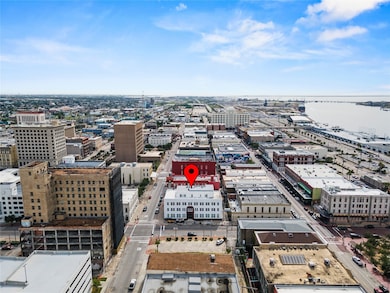 2102 Mechanic St unit 206, Galveston, TX 77550 - photo 6