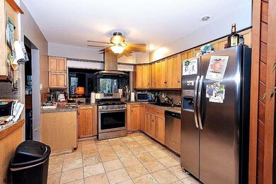 16 Violet Ln, Somers Point, NJ 08244 - photo 2