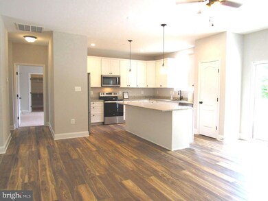 35700 Chief Rd, Mechanicsville, MD 20659 - photo 2