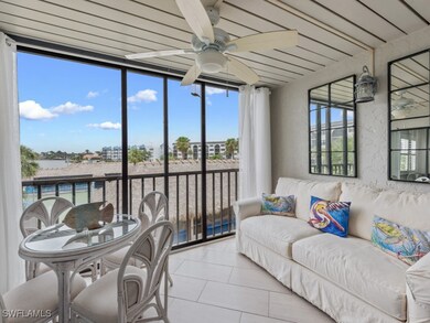 Sunroom / solarium with tile patterned flooring