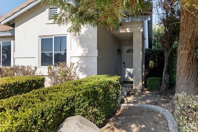 5510 Stillwater Dr, Bakersfield, CA 93313 - photo 5