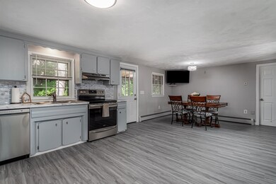 7 Dumont Rd, Hudson, NH 03051 - photo 6