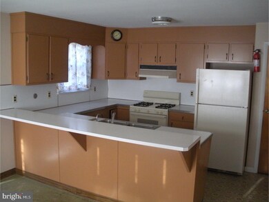 406 W Champlain Ave, Wilmington, DE 19804 - photo 5