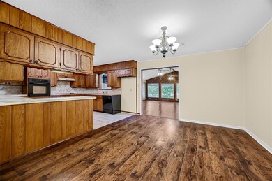 1187 Desvoignes Rd, Denison, TX 75021 - photo 7