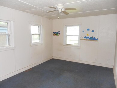 1323 Okema St, Elkhart, IN 46516 - photo 6