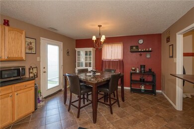 1062 Millstone Ct, Franklin, IN 46131 - photo 4