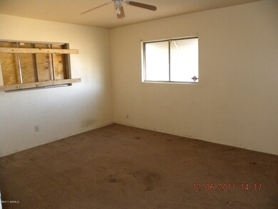 Guest bedroom