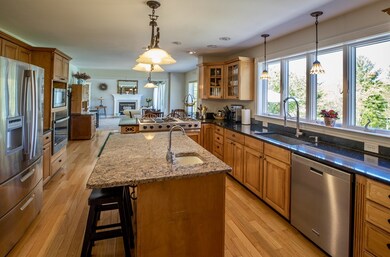 3 Pinnacle Ln, Shelburne Falls, MA 01370 - photo 7