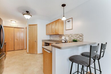 Stool seating in kitchen area