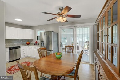 614 Silver Bell Dr, Edgewood, MD 21040 - photo 7