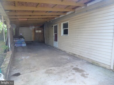 105 Kirby St, Manassas Park, VA 20111 - photo 4