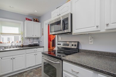 46 Winthrop Ave, Beverly, MA 01915 - photo 4