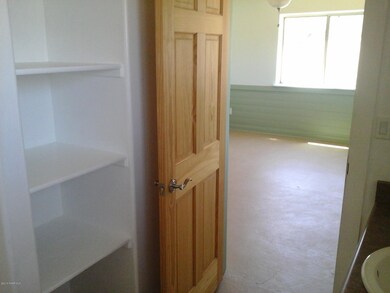 1155 W Halfmoon Ct, Ash Fork, AZ 86320 - photo 7