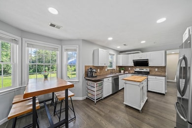 24 Pelican Dr, Walpole, MA 02081 - photo 7