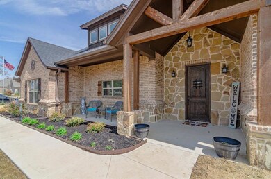 208 Scenic Wood Dr, Azle, TX 76020 - photo 7