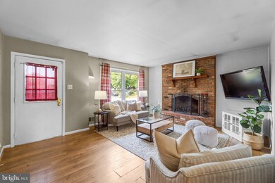 7087 Macbeth Way, Sykesville, MD 21784 - photo 6