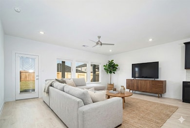 30614 Brixton Village St, Fulshear, TX 77423 - photo 7