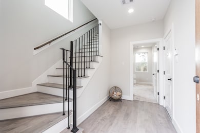 731 W 27th St unit B, Houston, TX 77008 - photo 6