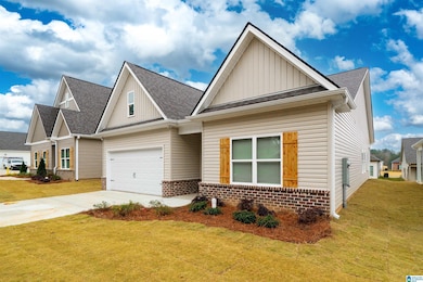 2237 Headrick Rd, Bessemer, AL 35022 - photo 2