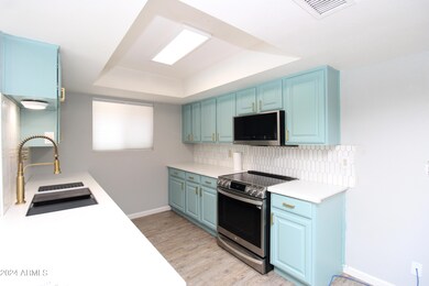 401 E Carter Dr, Tempe, AZ 85282 - photo 3