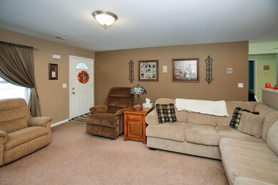 8423 lausen lane-104