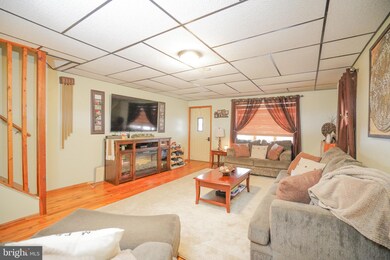 325 Hazle St, Tamaqua, PA 18252 - photo 5