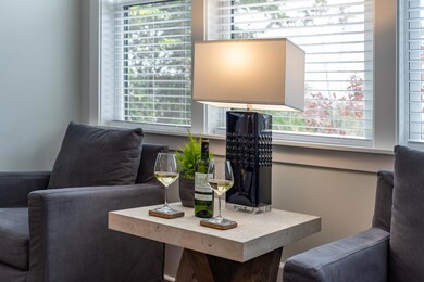 954 Key Colony Court Mount-large-034-032