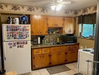 761 Wilbud Dr, Cincinnati, OH 45205 - photo 7