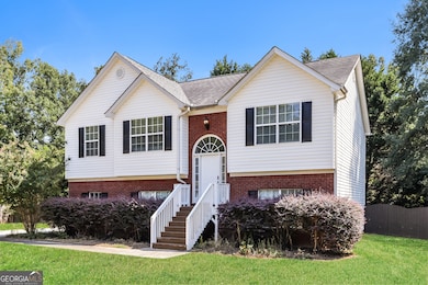 830 Lincoln Square, Locust Grove, GA 30248 - photo 2