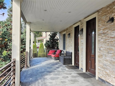 49 Greenridge Ave, White Plains, NY 10605 - photo 4