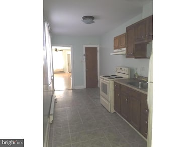 309 Locust St, Reading, PA 19604 - photo 6