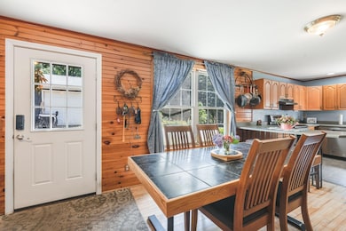 49-web-or-mls-3184-camden-rd