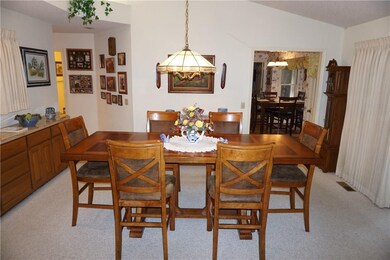 18 Sandwick Dr, Bella Vista, AR 72715 - photo 4