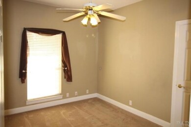 3435 Holt Cir, Pensacola, FL 32526 - photo 6
