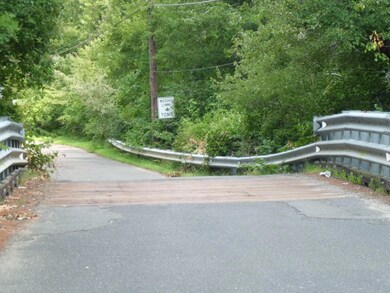 65 Squankum Rd, Colts Neck, NJ 07722 - photo 5