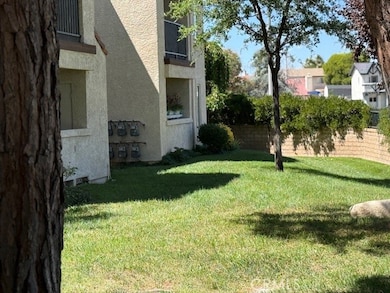 2554 Olive Dr unit 31, Palmdale, CA 93550 - photo 5