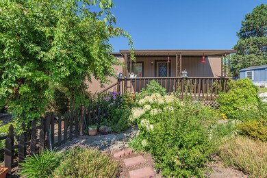 2325 NW Highland Ave unit 6, Grants Pass, OR 97526 - photo 3