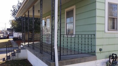 Ferris front porch pic